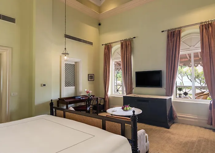 Heritage Wing King Room