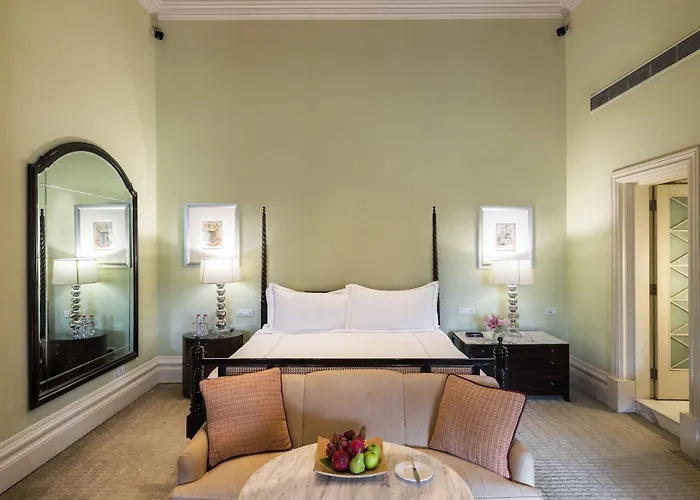 Heritage Wing King Room