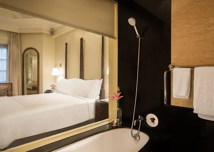 Executive One-Bedroom King Suite